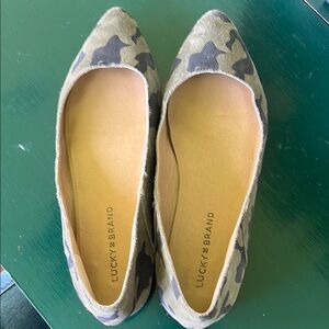 Lucky Brand Green and Brown Flats with Camouflage Design